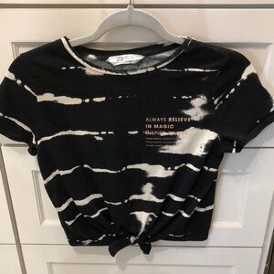 3/$15. H & M cropped tee